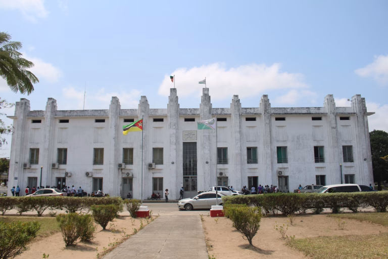 Greve no Conselho Municipal de Quelimane por salários atrasados