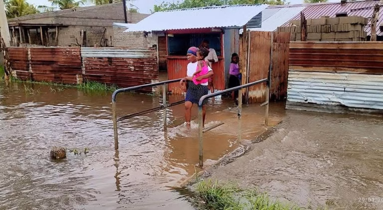 Risco de inundações em Quelimane e arredores, mas população continua sem alternativas